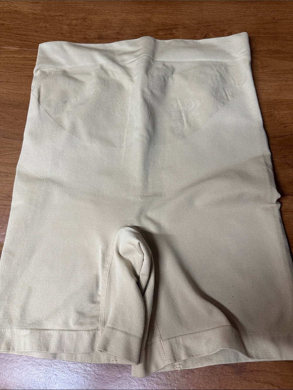 High-Waist Shaping Shorts in Light Beige maternity